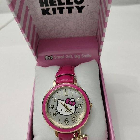 Hello Kitty Sanrio Watch Pink with Charm, New in Box. - Picture 2 of 7